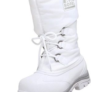 Sorel women’s Snowlion boots